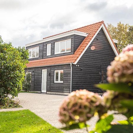 Het Mienterbos Villa De Koog  Exterior photo